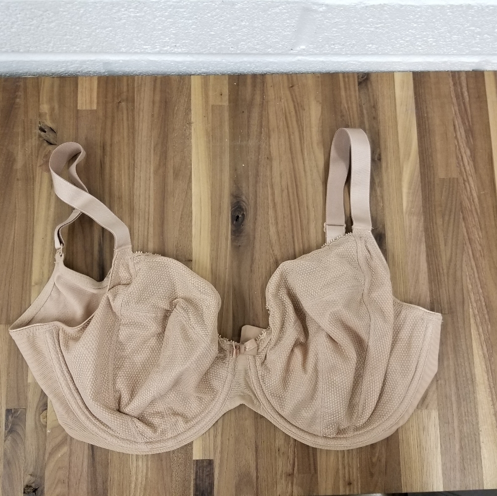 Chantelle 34I (eye) Parisian 1471  4 Part bra